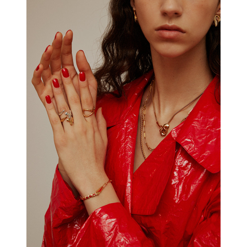 Grab Necklace