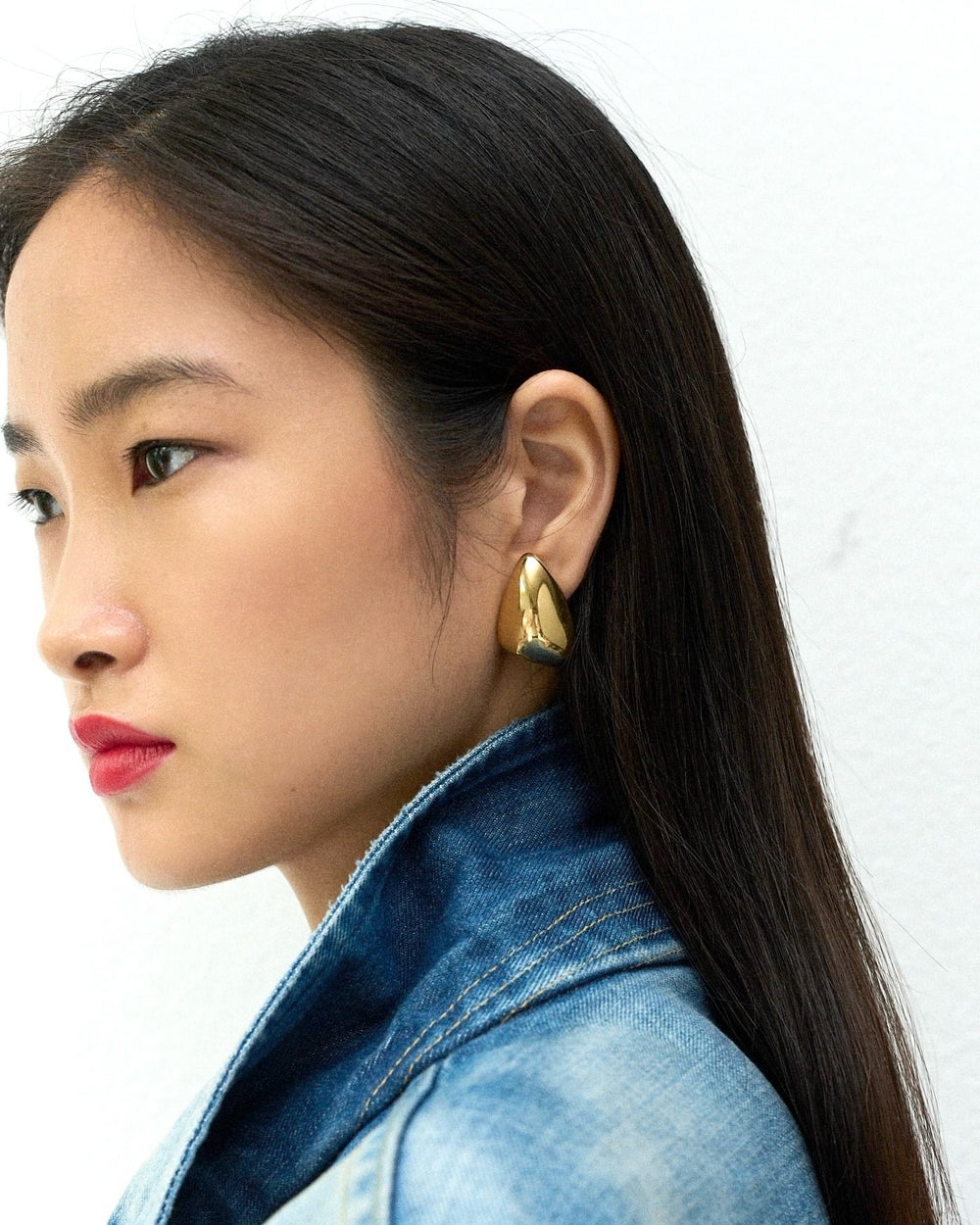 Hollow Triangle Earring