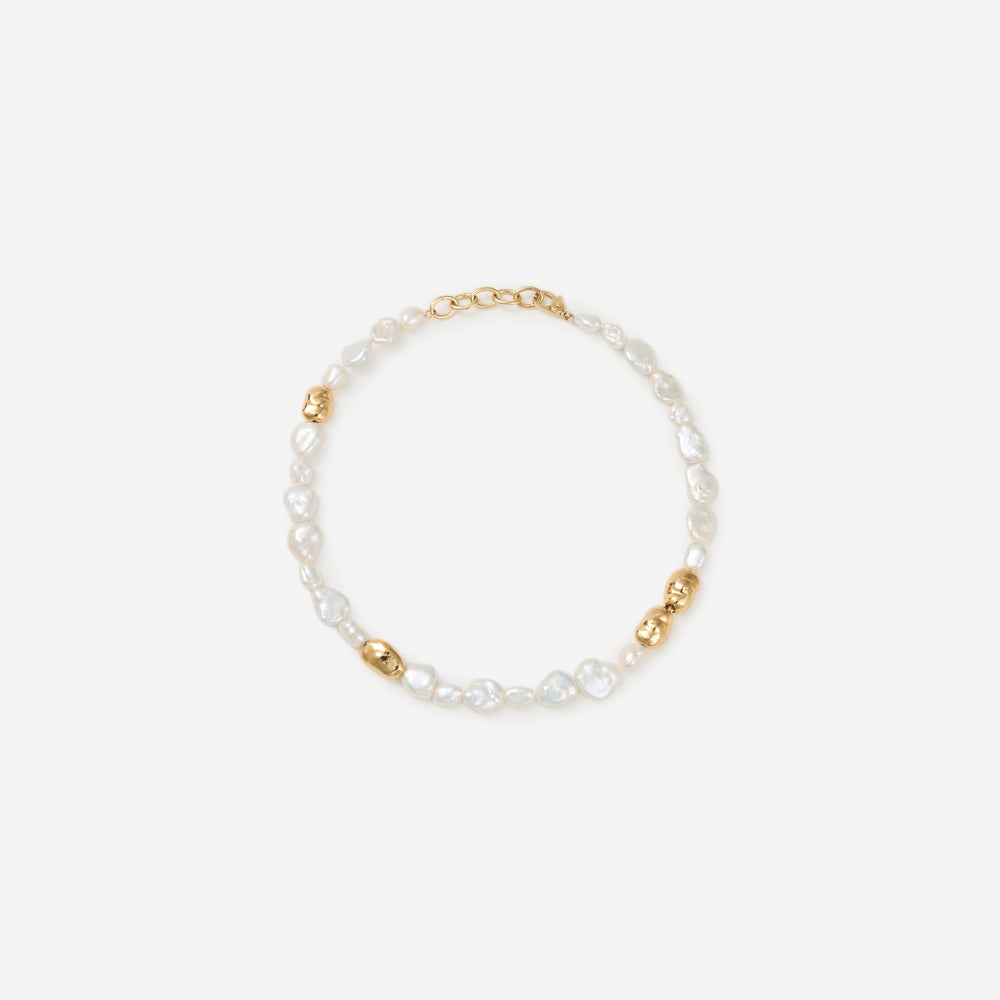 Bold Pearl Form Necklace