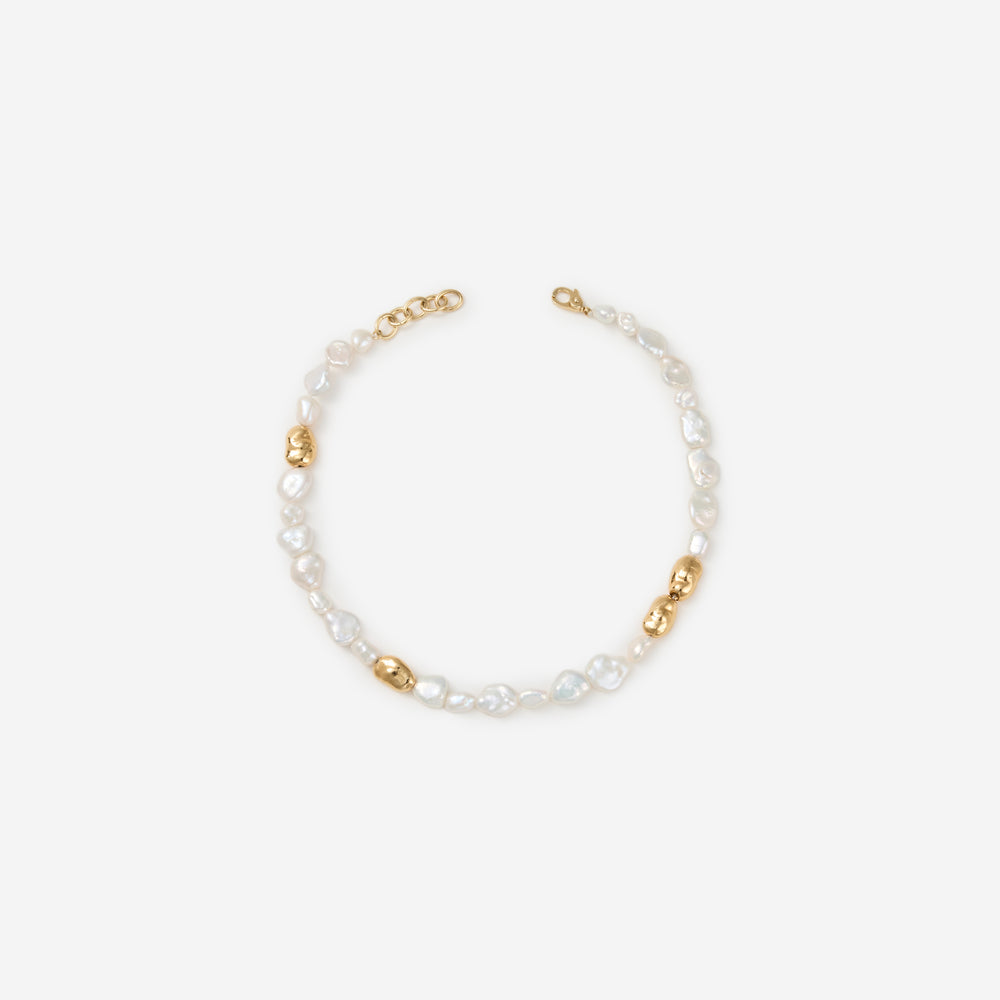 Bold Pearl Form Necklace