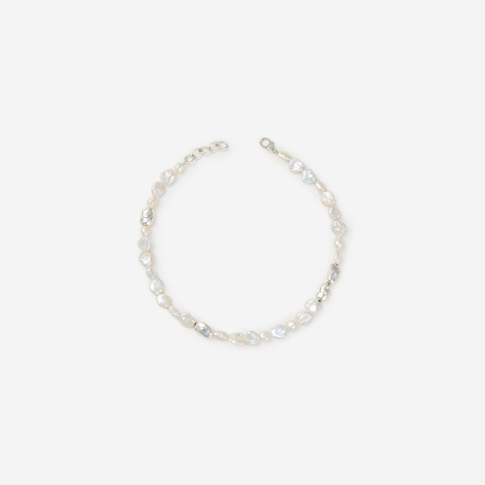 Bold Pearl Form Necklace