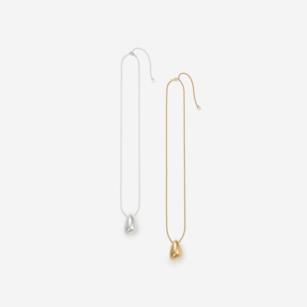 Hollow Triangle Necklace