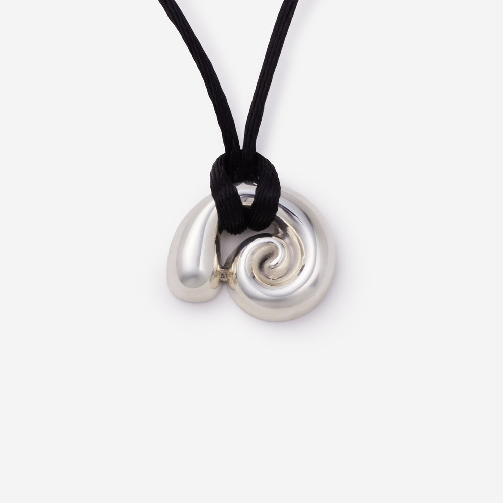 Swirl Choker